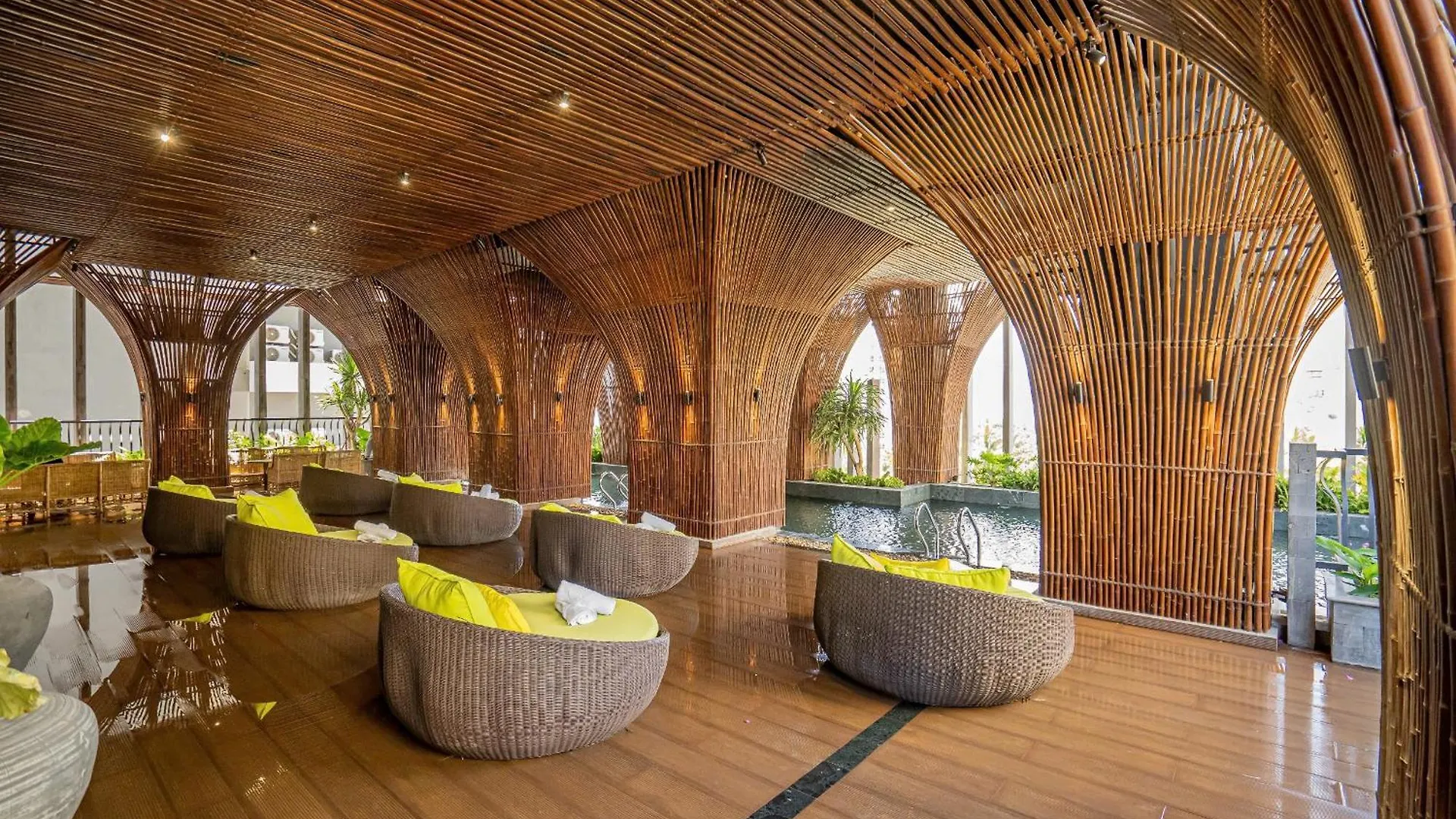 The Signature Hotel Nha Trang