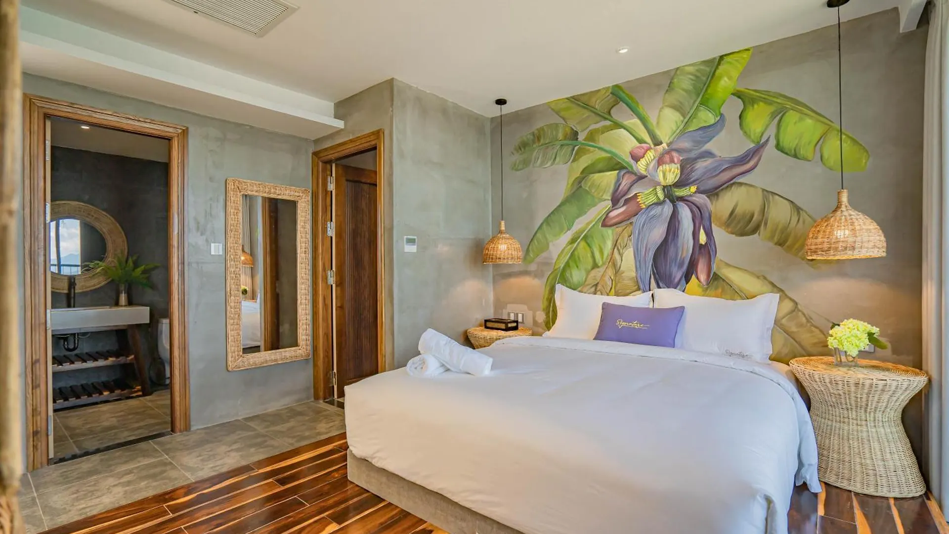 The Signature Hotel Nha Trang Vietnam