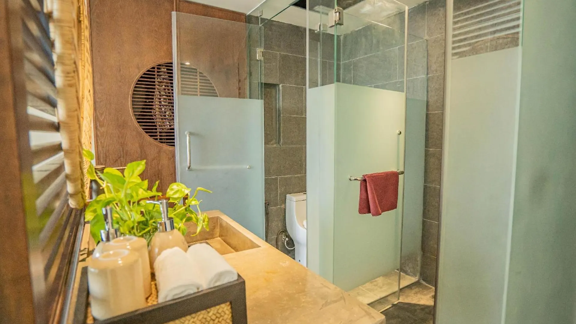 The Signature Hotel Nha Trang